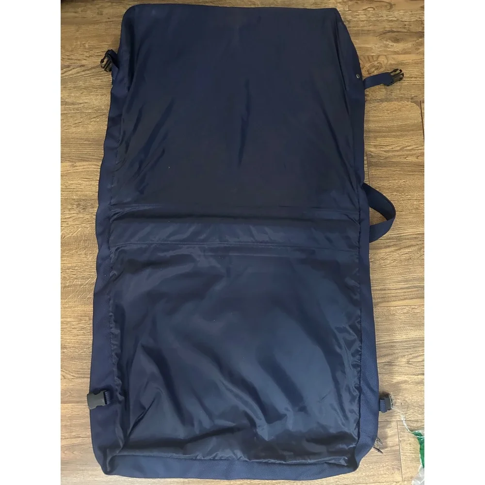Samsonite Bi Fold Garment Bag Fold Travel handle and Shoulder Strap Blue